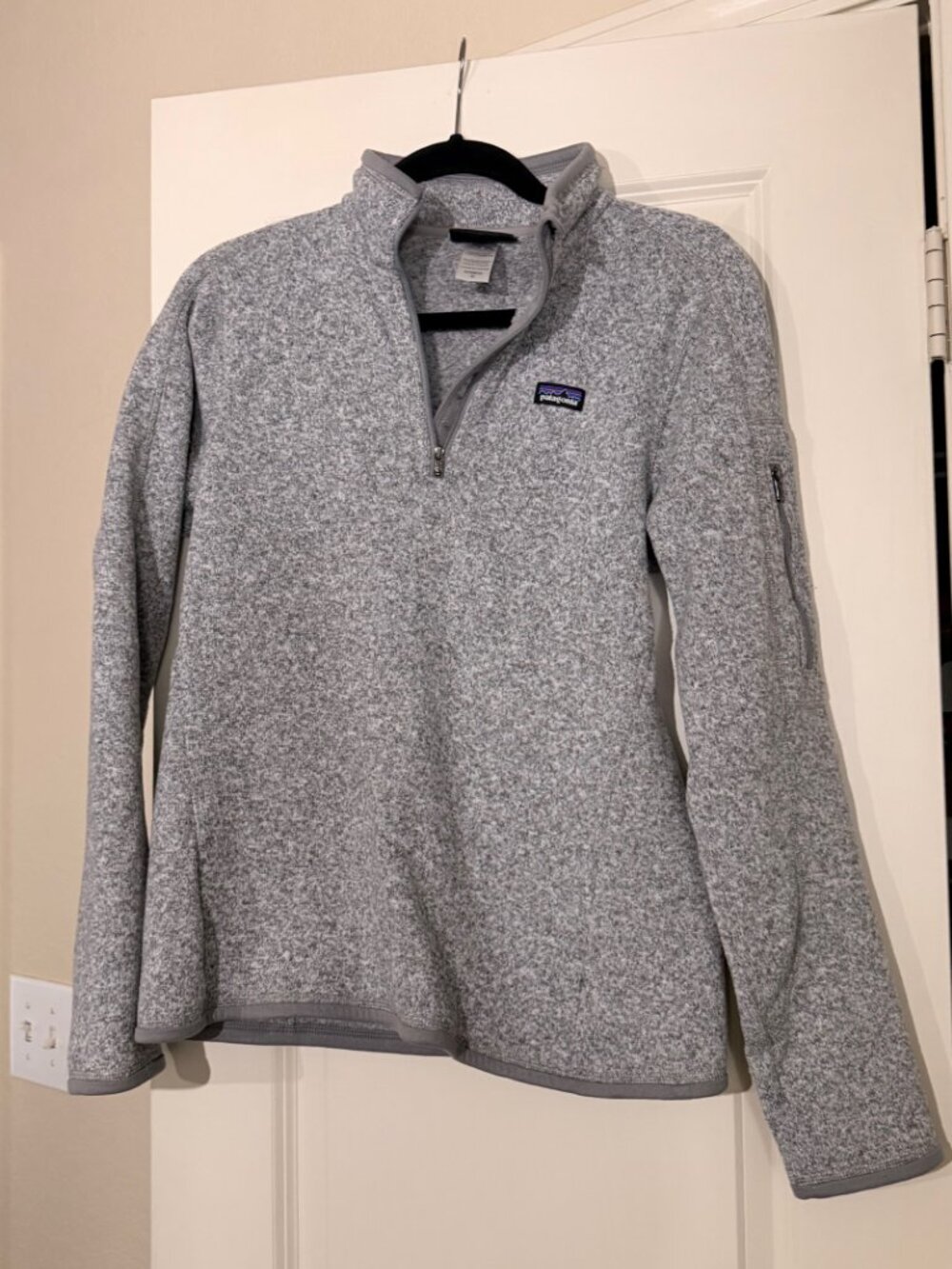 Patagonia Gray Quarter zip